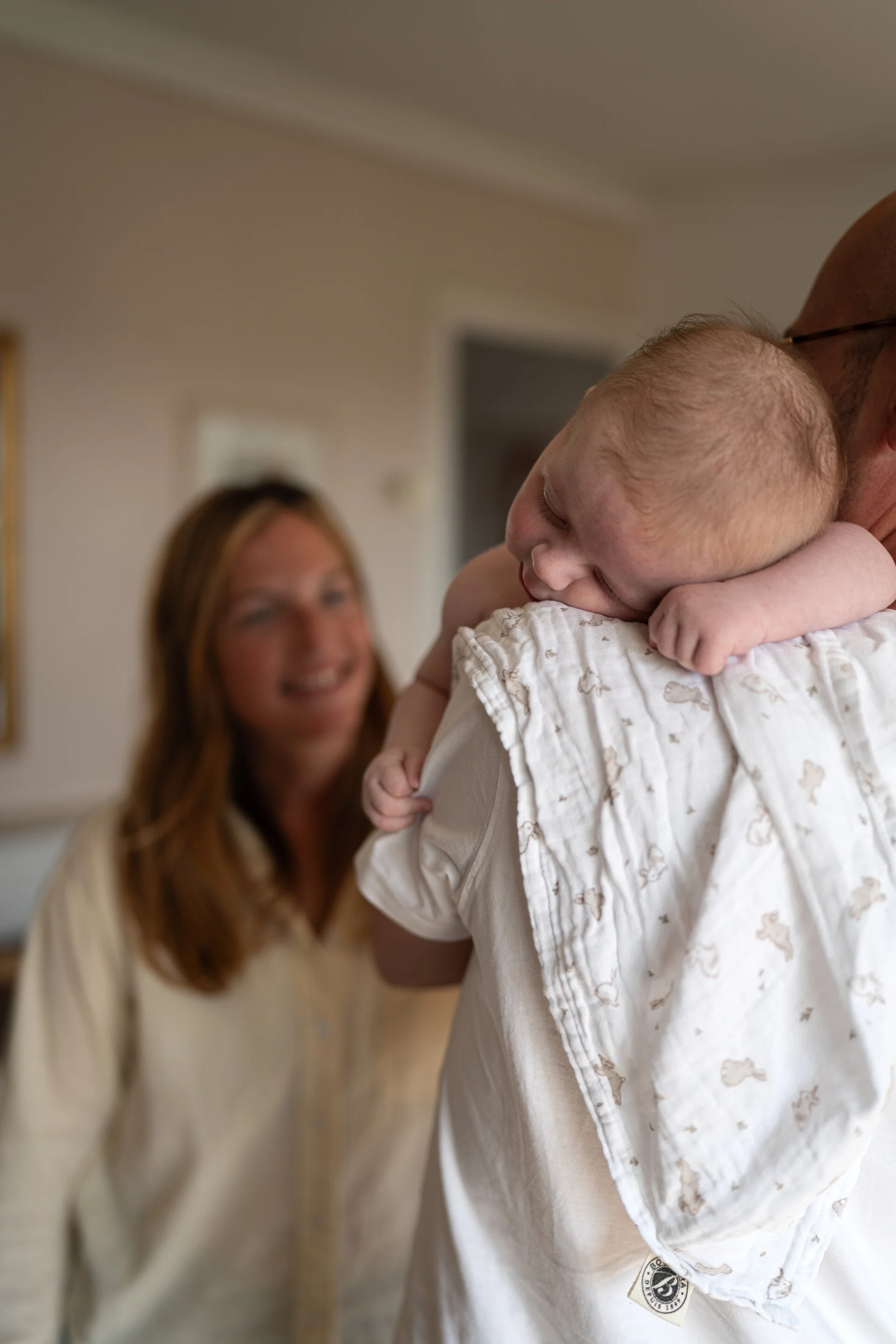 Séance de bain thérapeutique pour bébé